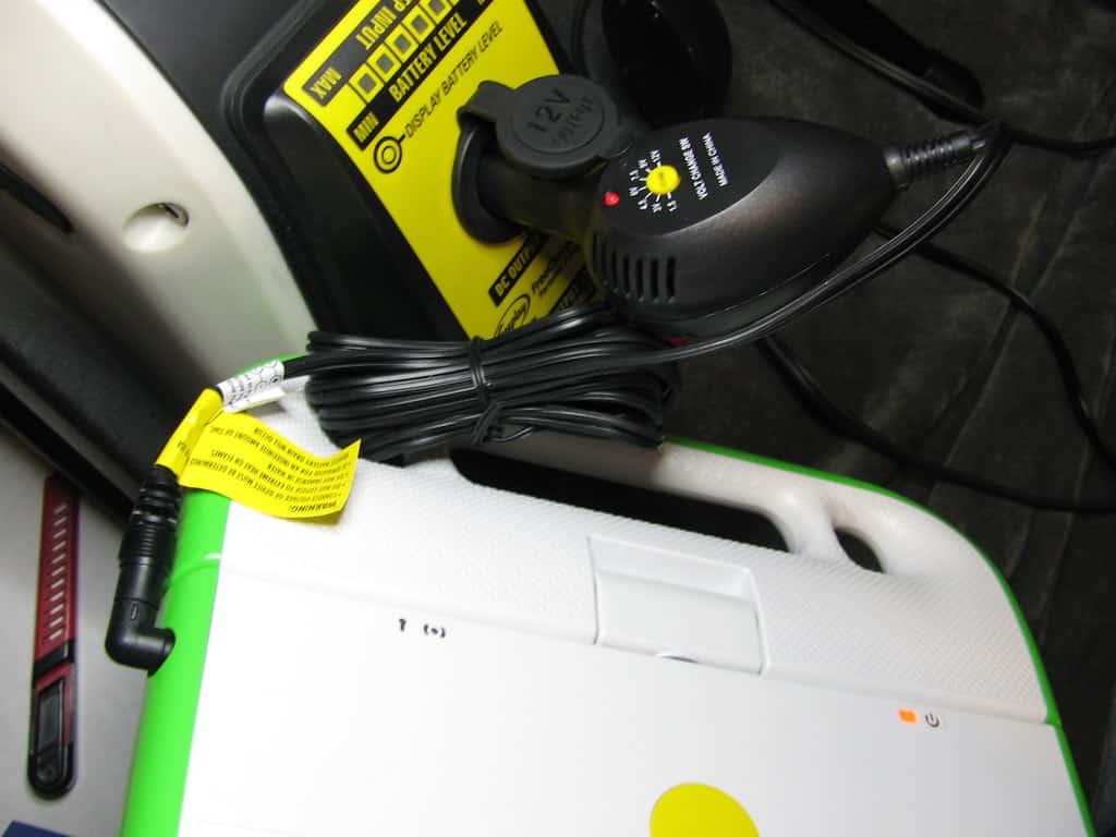 Charge your Laptop Using Universal Adapter